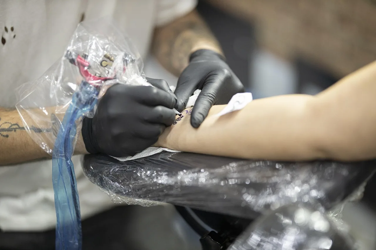 tattoo, art, paint, trace, human, studio, drawing, hand, arm, machine, finger, workmanship, caution, tattoo, tattoo, tattoo, tattoo, tattoo. Charging properly for tattoo studio services for new owners